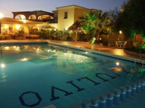 Отель Hotel L'Ulivo  Джиразоле